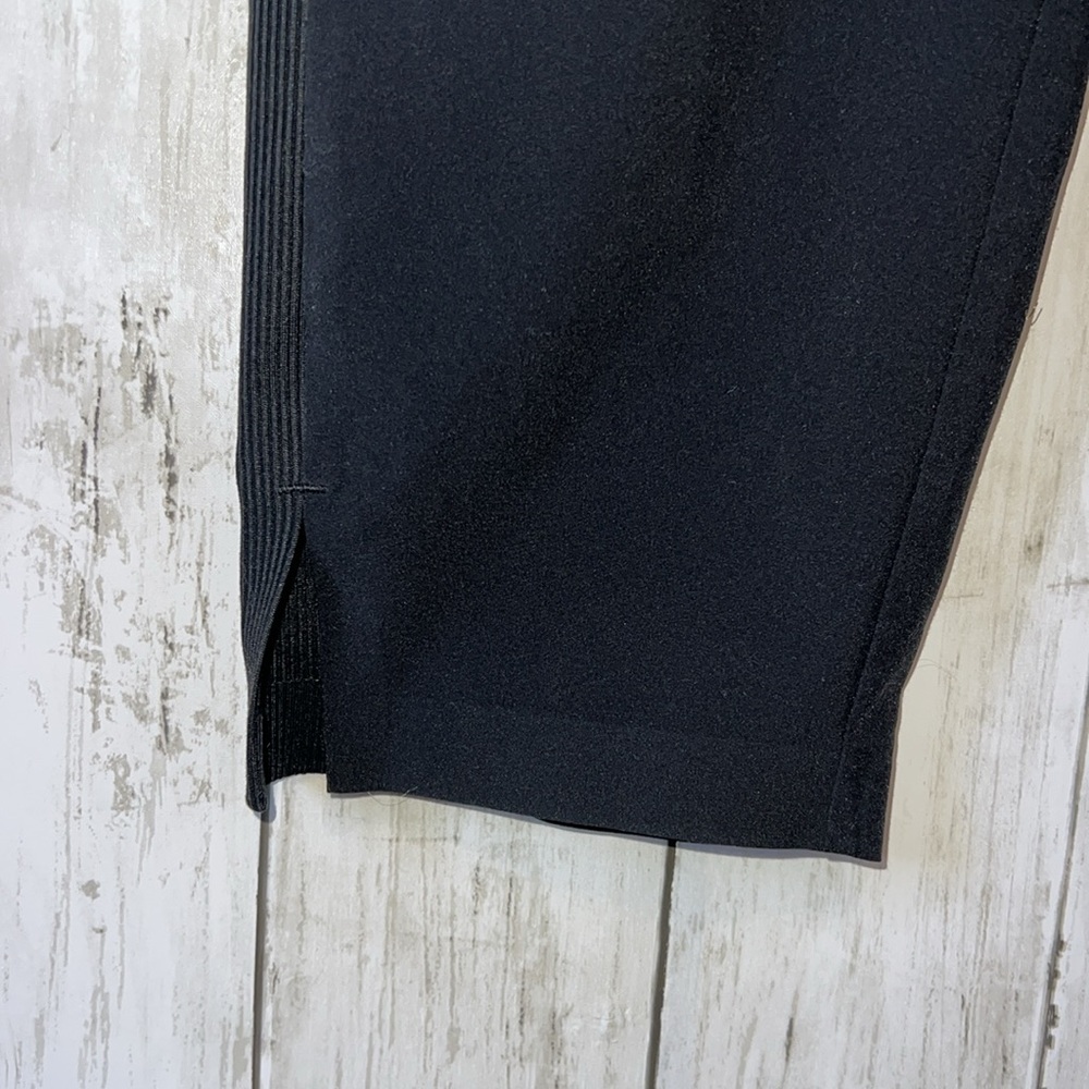 Athleta Brooklyn Ankle Pant Size 4 Black Pockets Used - Picture 8 of 11